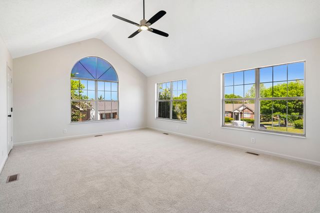 105 Hampton Ct, Hendersonville, TN 37075
