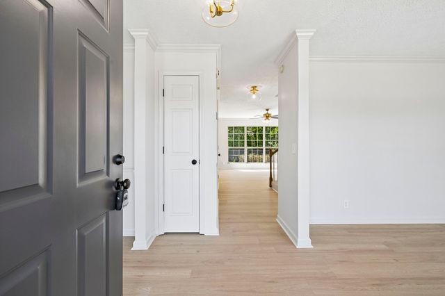 105 Hampton Ct, Hendersonville, TN 37075