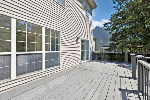 105 Hampton Ct, Hendersonville, TN 37075
