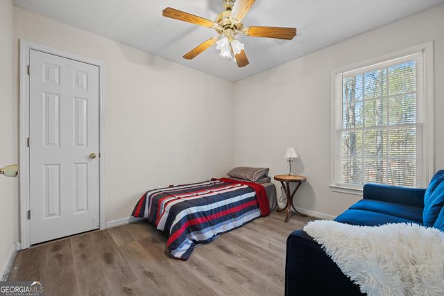 231 Beechwood Lane, Stone Mountain, GA 30087