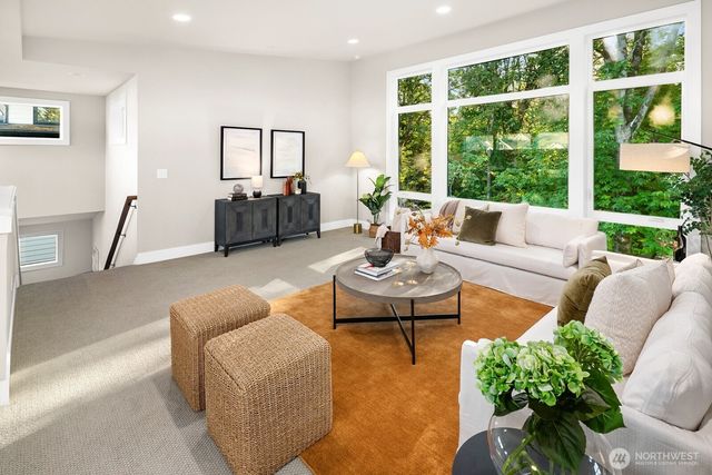 11975 159th Avenue NE, Redmond, WA 98052