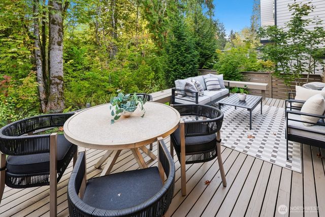 11975 159th Avenue NE, Redmond, WA 98052