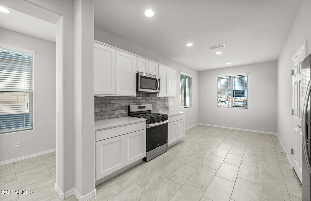 27262 N 162ND Drive, Surprise, AZ 85387 — photo 5