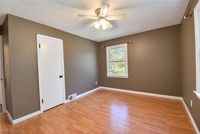 11924 Abbey Road, North Royalton, OH 44133