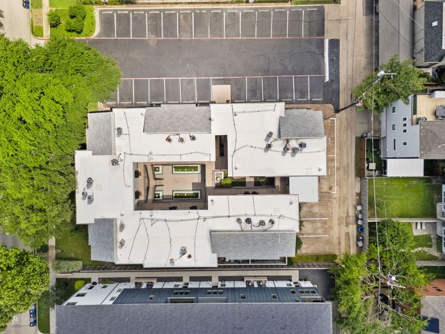 4211 Holland Avenue 105, Dallas, TX 75219