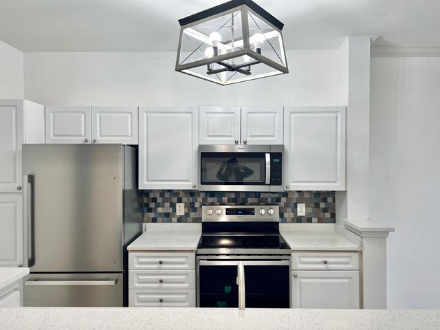 130 River Landing Drive 10302, Daniel Island, SC 29492