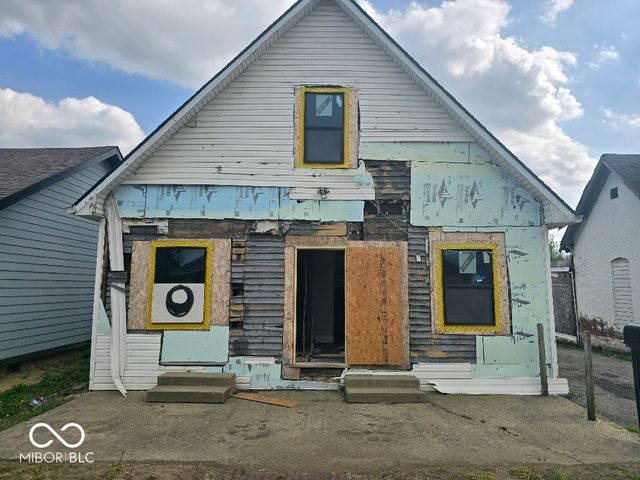 3523 E 10th Street, Indianapolis, IN 46201