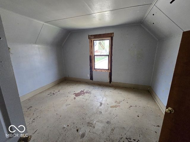 3523 E 10th Street, Indianapolis, IN 46201