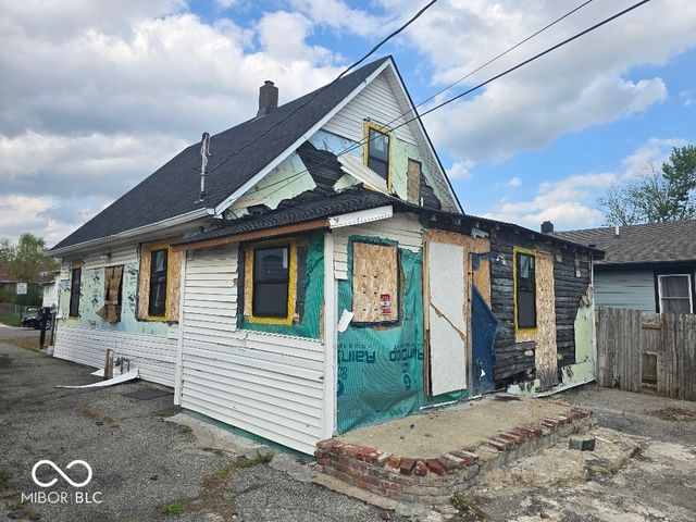 3523 E 10th Street, Indianapolis, IN 46201