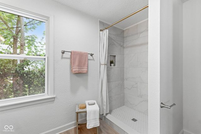 1228 Rowin Road, Indianapolis, IN 46220