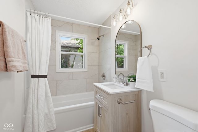 1228 Rowin Road, Indianapolis, IN 46220