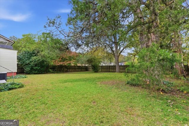 305 N Cave Spring Street, Cedartown, GA 30125