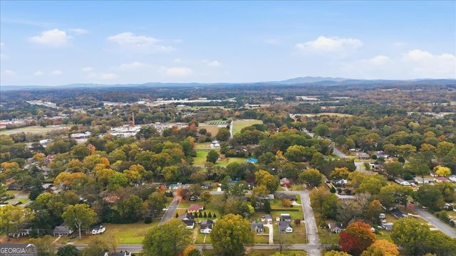 305 N Cave Spring Street, Cedartown, GA 30125