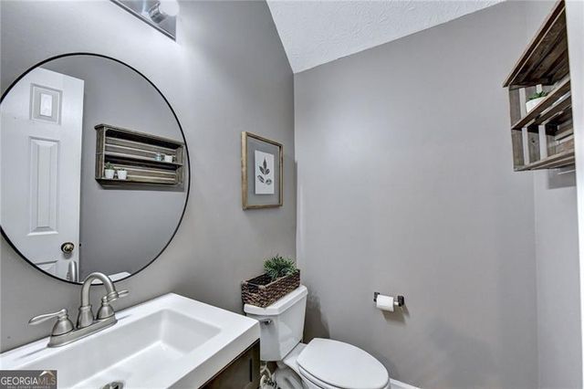 930 Millrace Way, Sugar Hill, GA 30518