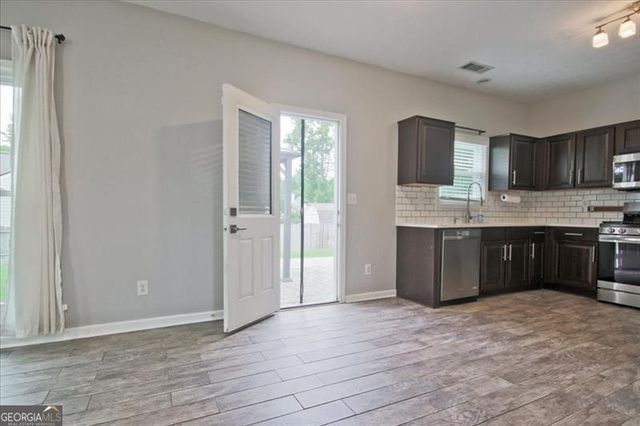 930 Millrace Way, Sugar Hill, GA 30518