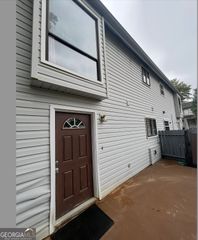 22 Fairview Drive, Jonesboro, GA 30238