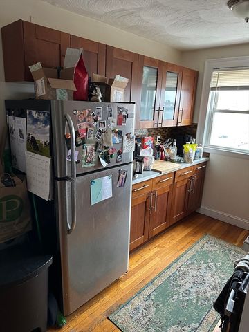 38 Day 25, Somerville, MA 02144