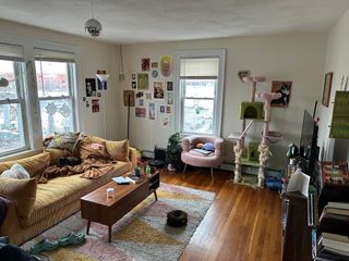 38 Day 25, Somerville, MA 02144