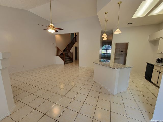 9615 Silver Moon, San Antonio, TX 78254