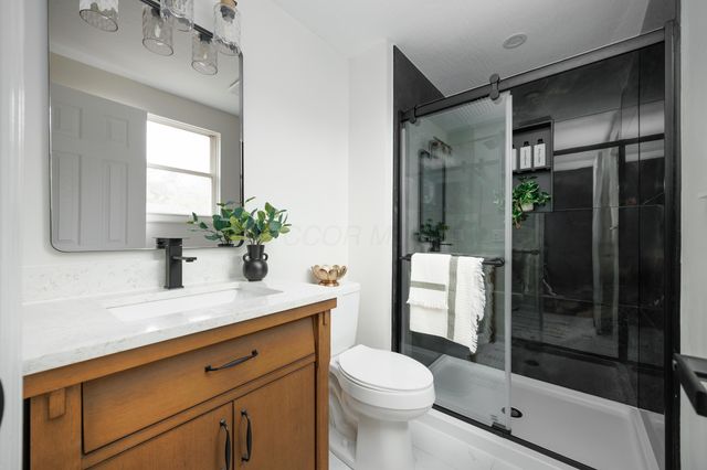 3027 Kilcullen Drive, Columbus, OH 43221