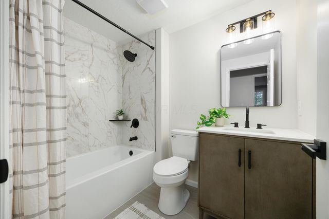 3027 Kilcullen Drive, Columbus, OH 43221