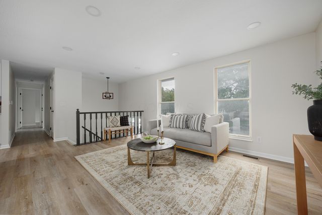 3027 Kilcullen Drive, Columbus, OH 43221