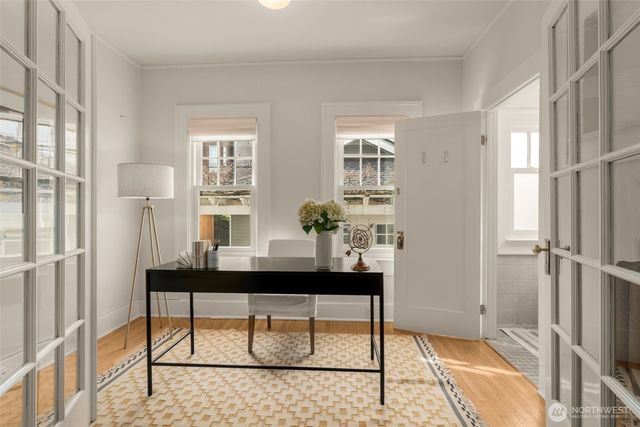 5241 16th Avenue NE, Seattle, WA 98105