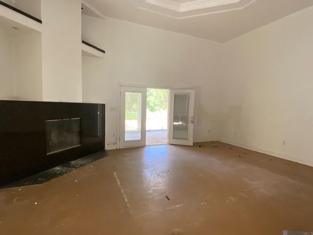 8945 Peterson Rd, St Francisville, LA 70775