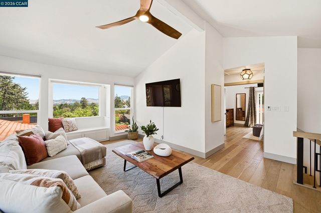 1445 Ramsay Circle, Walnut Creek, CA 94597