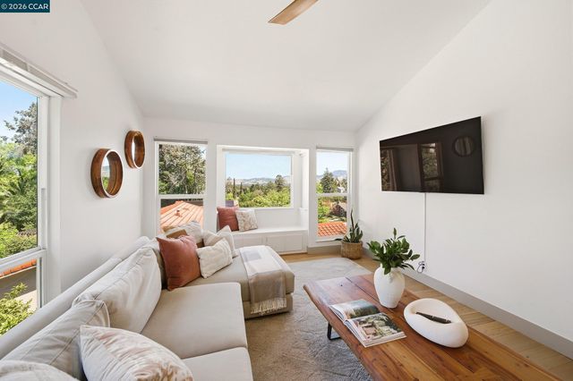 1445 Ramsay Circle, Walnut Creek, CA 94597