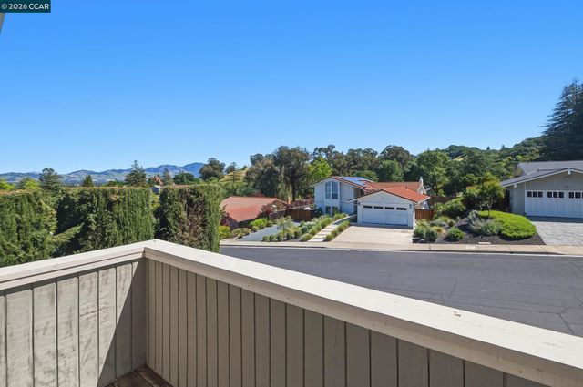 1445 Ramsay Circle, Walnut Creek, CA 94597