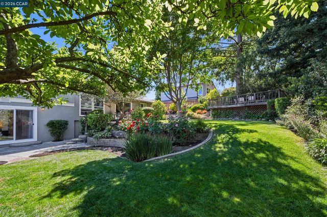 1445 Ramsay Circle, Walnut Creek, CA 94597