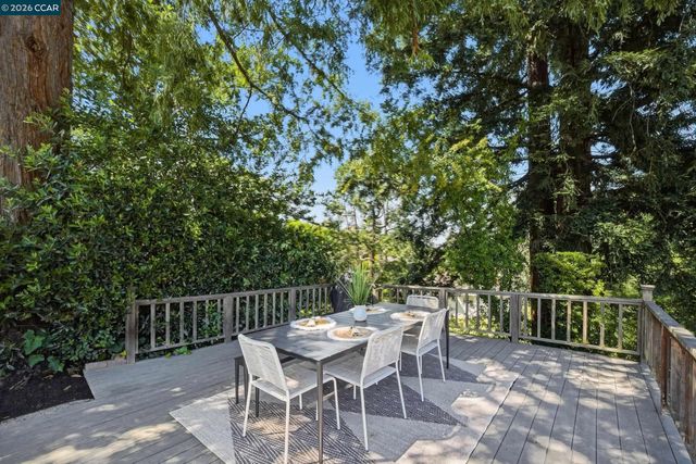 1445 Ramsay Circle, Walnut Creek, CA 94597