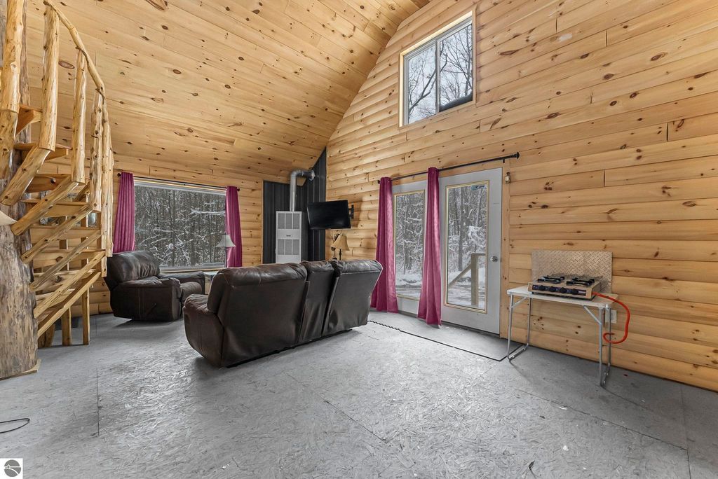 Image 17 of property listing at 00 W Falmouth Road, Cadillac, MI 49601