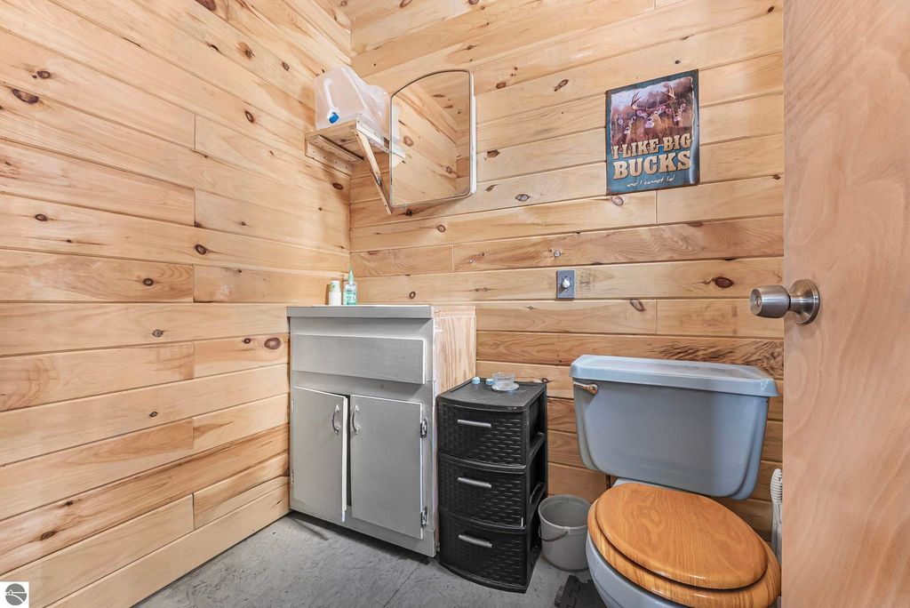 Image 28 of property listing at 00 W Falmouth Road, Cadillac, MI 49601