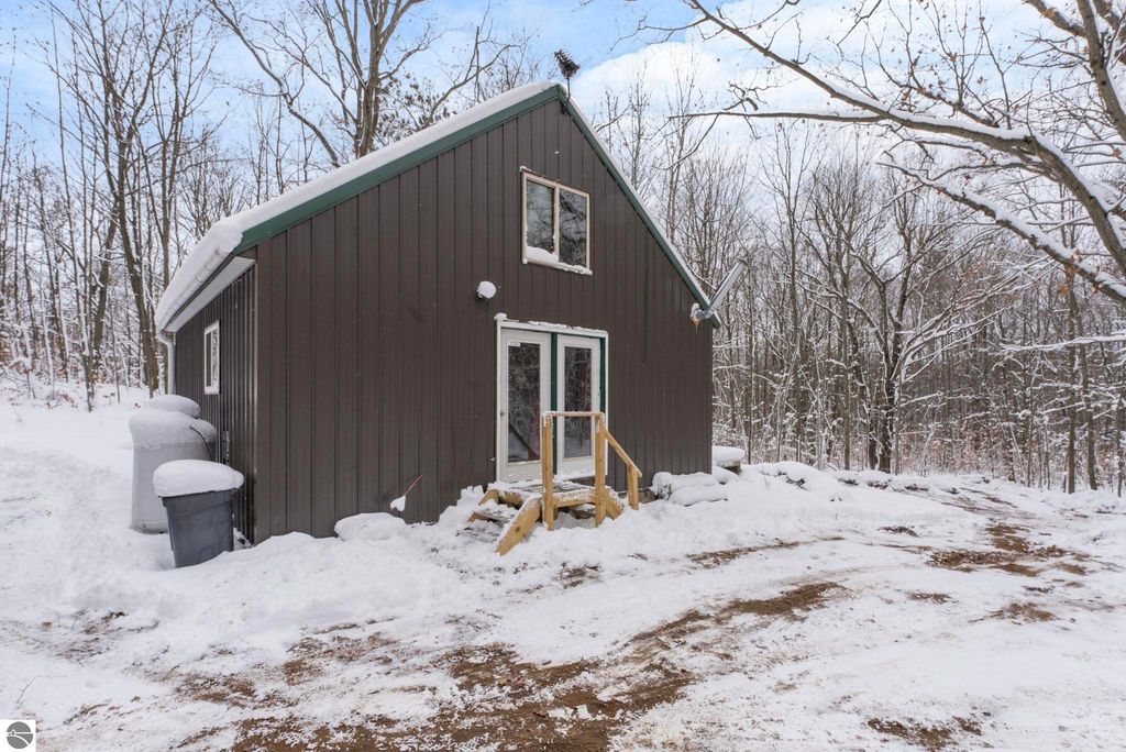Image 31 of property listing at 00 W Falmouth Road, Cadillac, MI 49601