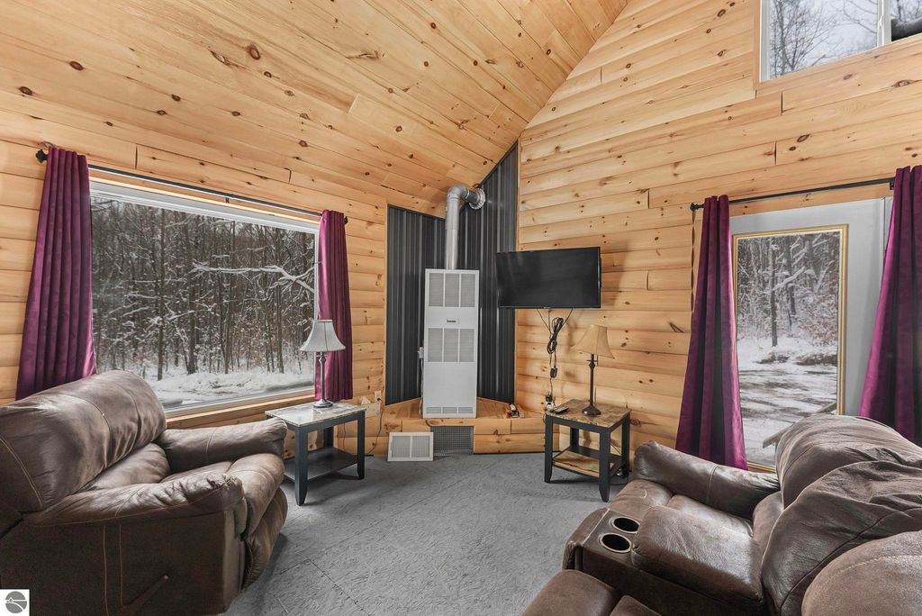 Image 5 of property listing at 00 W Falmouth Road, Cadillac, MI 49601