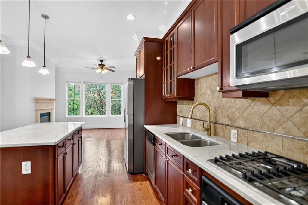 11 Perimeter E Center 1411, Atlanta, GA 30346