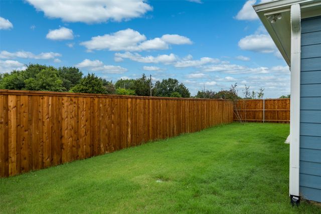 107 Wesson Street, Gun Barrel City, TX 75156