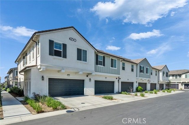 4230 S Hibiscus Paseo 91, Ontario, CA 91761