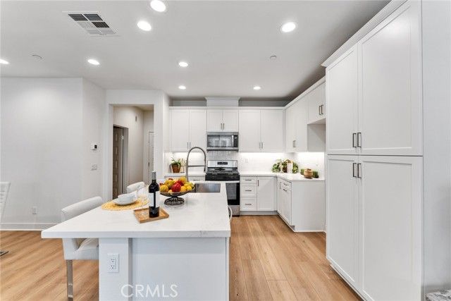 4230 S Hibiscus Paseo 91, Ontario, CA 91761