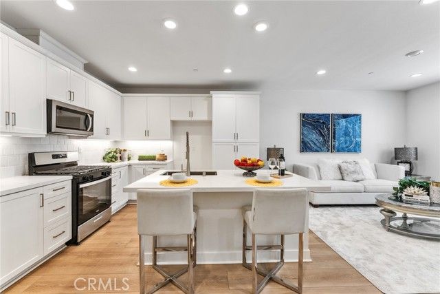 4230 S Hibiscus Paseo 91, Ontario, CA 91761