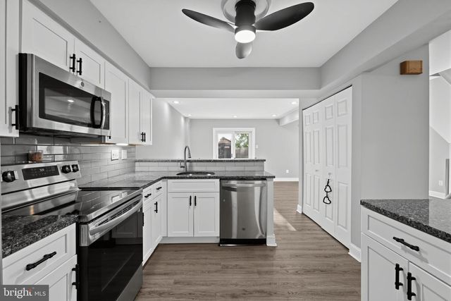 6505 SENATOR LN, Bensalem, PA 19020