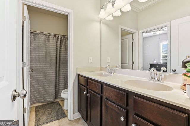 335 Park Haven Lane, Tyrone, GA 30290