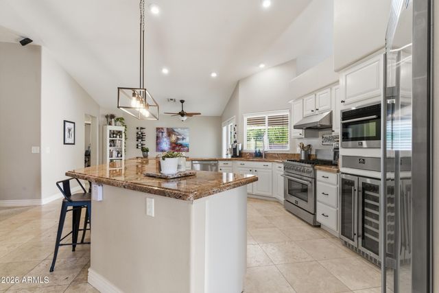 7462 W PORT AU PRINCE Lane, Peoria, AZ 85381