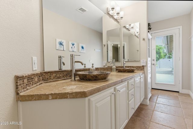 7462 W PORT AU PRINCE Lane, Peoria, AZ 85381