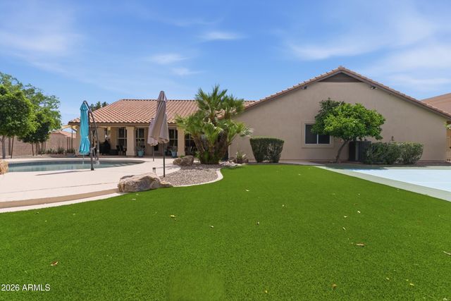 7462 W PORT AU PRINCE Lane, Peoria, AZ 85381