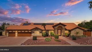7462 W PORT AU PRINCE Lane, Peoria, AZ 85381