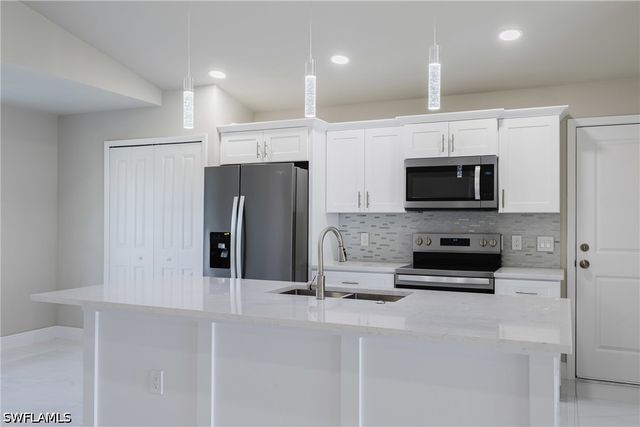 1962 Leghorn ST, Lehigh Acres, FL 33972