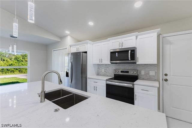 1962 Leghorn ST, Lehigh Acres, FL 33972